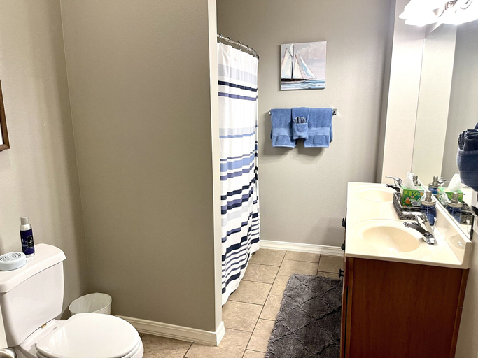 Bathroom 4, A-9 - 3 Br Condo, Taney
