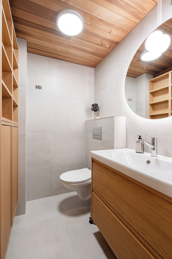 Bathroom 4, Modern 3BR Apartment with Best Location, Pirkanmaa