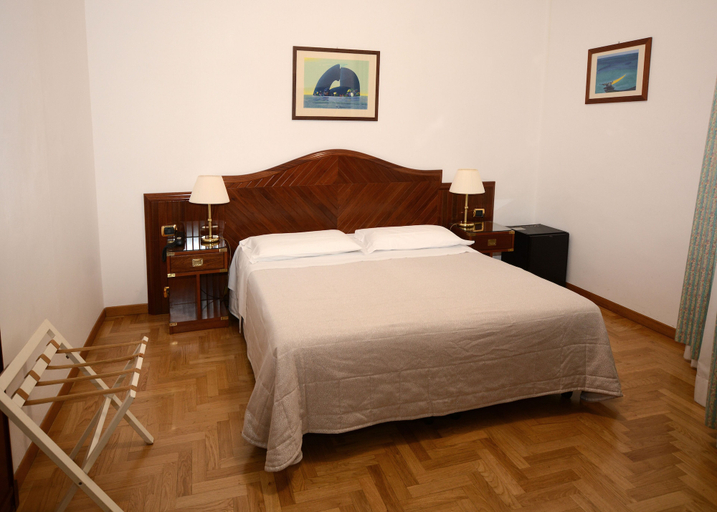 Bedroom 3, Albergo Italia, Livorno