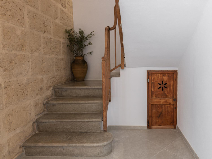 Others 5, S'Enclova Petit Hotel, Baleares