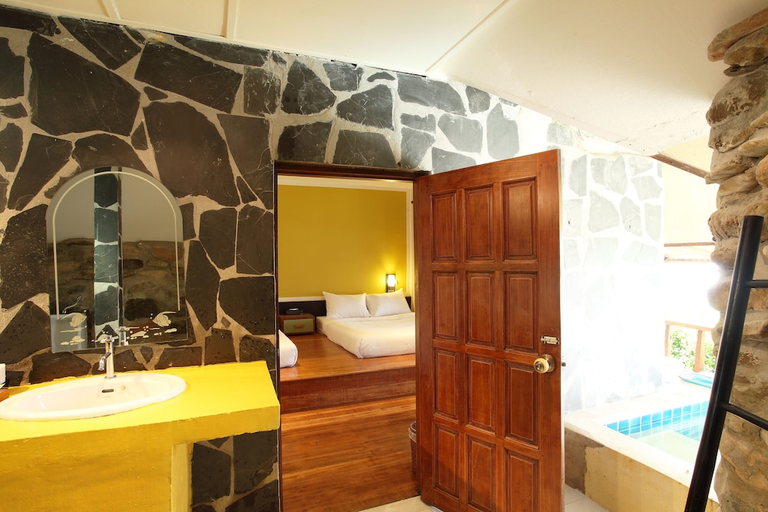 Bathroom 4, Captain Hook Resort Koh Kood, K. Ko Kut
