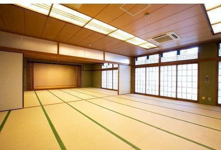 Others 5, Ryokan Nadeshiko No Yu, Kobe
