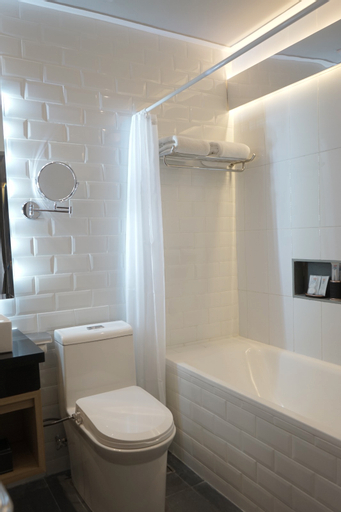 Bathroom 4
