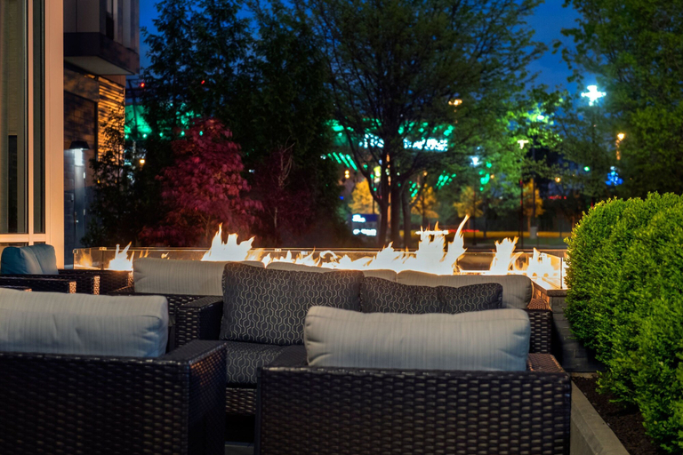 Food & Drinks 5, Courtyard Philadelphia South at The Navy Yard, Philadelphia