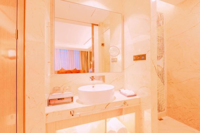Bathroom 4, Wuhan Wellton Yiju Hotel, Wuhan