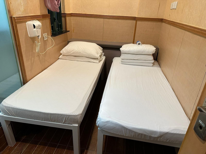 Bedroom 6