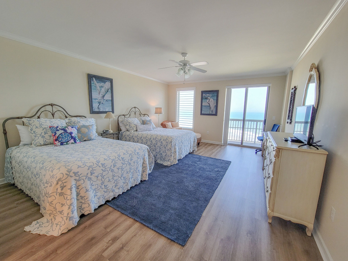 Room 2, 1104 Margate 3 Bedroom Condo, Horry