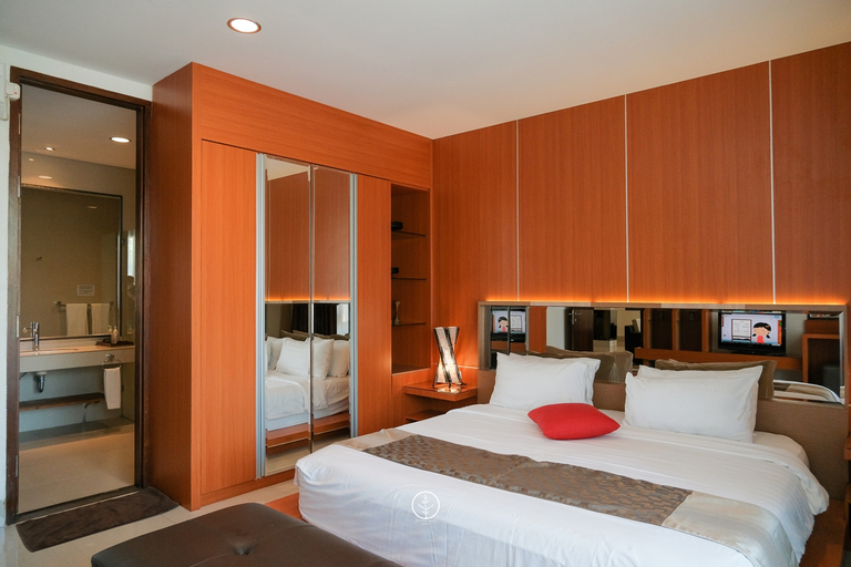 Bedroom 8