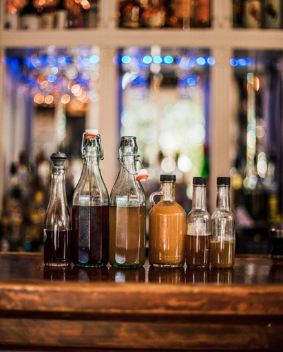 Food & Drinks, Maxwell Mansion Hotel, Walworth