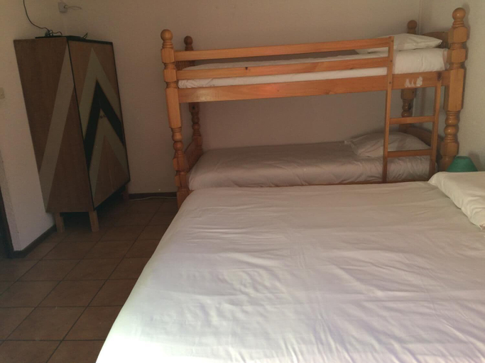 Bedroom 3, Le Tuc de l'Etang, Haute-Garonne