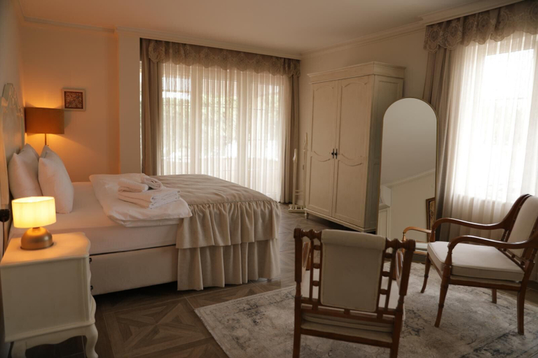 Bedroom 4, Aşiyan Yalısı, İznik