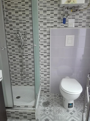 Bathroom 2, Liudan&rooms Affittacamere, Rome