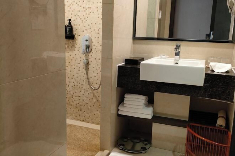 Bathroom 3