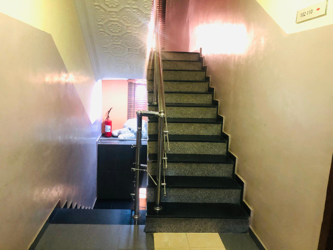 Others 5, Downtown Royal Hotel (Awolowo), Ikeja