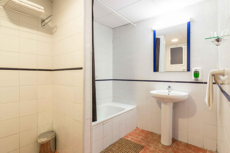 Bathroom 3, Hostal Jentoft, Sevilla