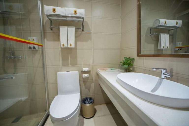 Bathroom 4, Super 8 Hotel Zepu Fatong Park, Kashgar