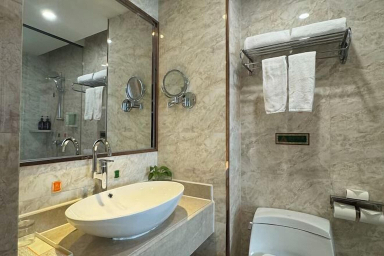 Bathroom 4, Vienna Hotel (Dongtai Chengdong New District), Yancheng