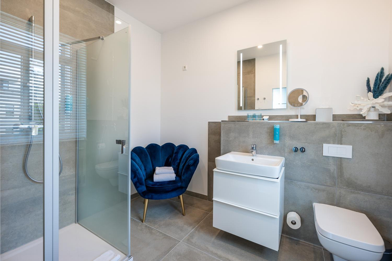 Bathroom 4, Strandvilla Glückauf, Vorpommern-Rügen