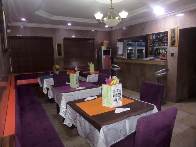 Food & Drinks 2, Downtown Royal Hotel (Awolowo), Ikeja