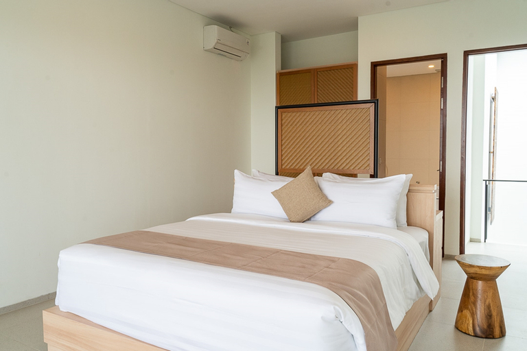 Bedroom 13