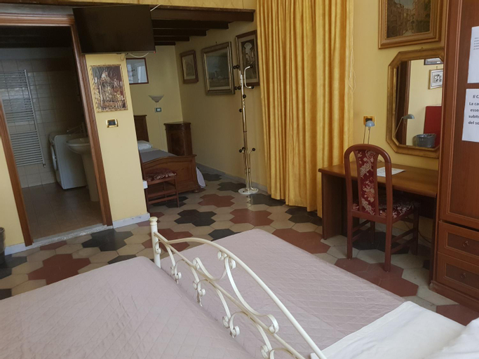 Bedroom 7