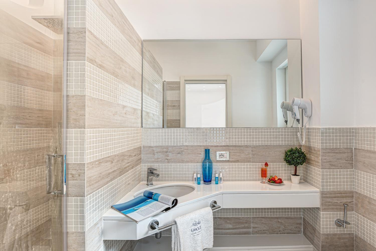 Others 2, GOCCE VILLAS - El Royale Suites Sorrento, Napoli