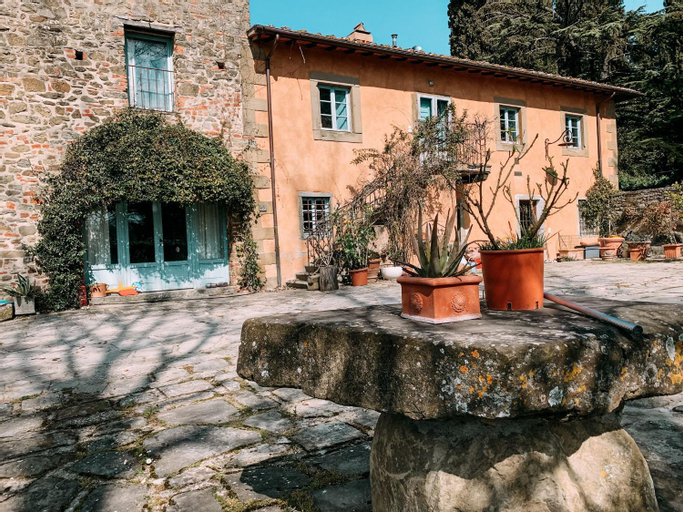 Casale gli ulivi, Florence