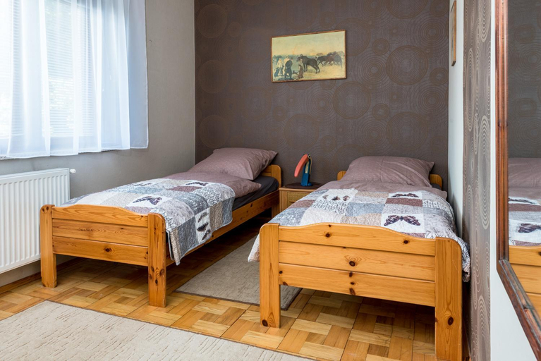 Miedzy Zdrojami, Krosno
