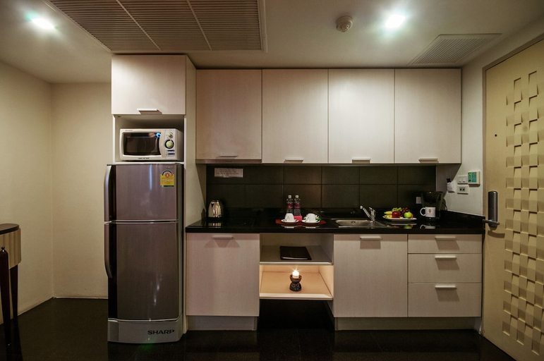 Others 5, The Bless Hotel and Residence, Wattana