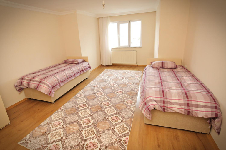 Bedroom 3, ozkanlar apart, Merkez