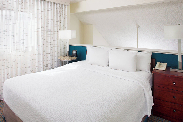 Bedroom 2, Residence Inn by Marriott Ontario Airport, San Bernardino