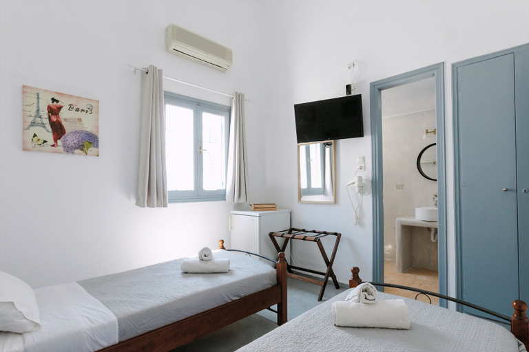 Bedroom 2, Seven Grapes - Karterados, South Aegean