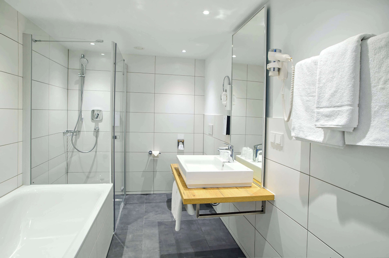 Bathroom 3