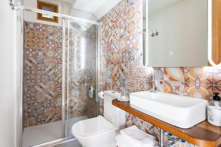Bathroom 2, TenoHomes The Sunset Escape in Carrizales, Masca, Santa Cruz de Tenerife
