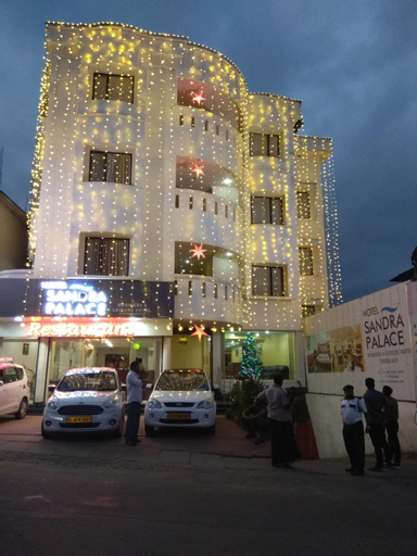 Hotel Sandra Palace, Theni