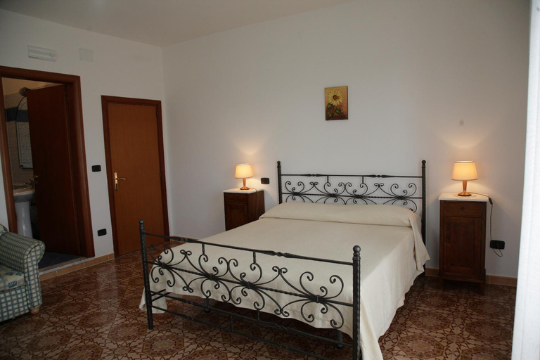 Others 5, B&B La Porta Del Cilento, Salerno