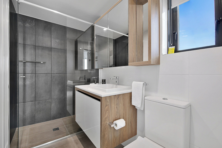 Bathroom 29