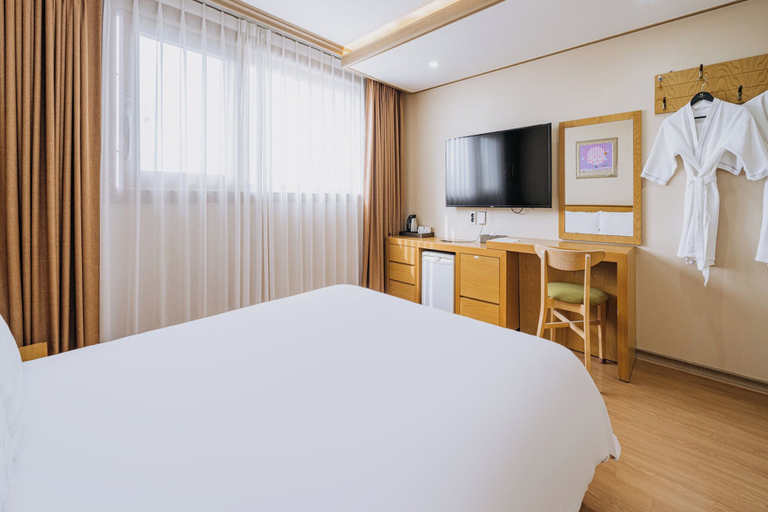 Bedroom 3, Nohyung Hotel, Jeju