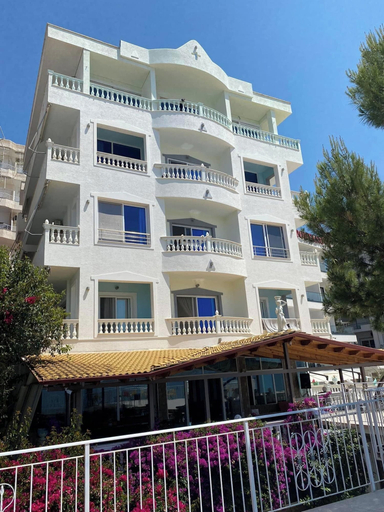 Exterior & Views 2, Kalemi's Beachside Hotel, Sarandës