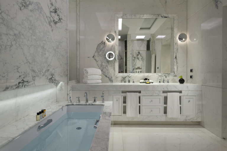 Bathroom 4