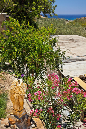 Others 3, Natura cottages, Crete