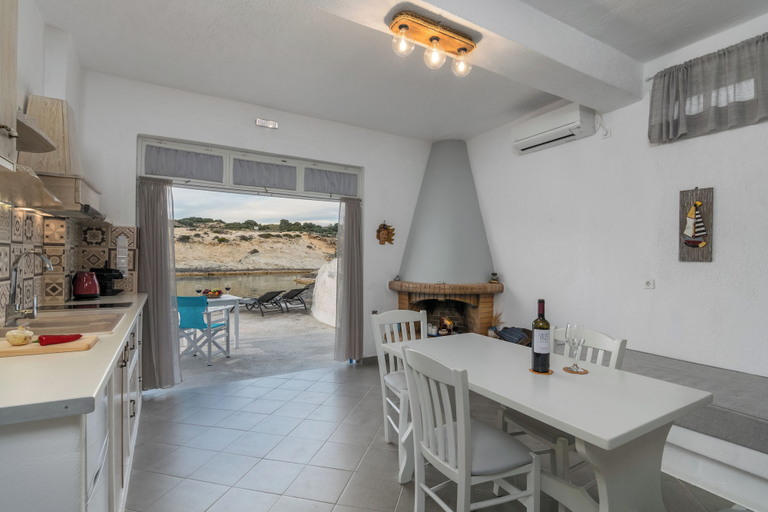 Room 5, FANI DREAM SUITE 2&3 By Vilos Suites, South Aegean