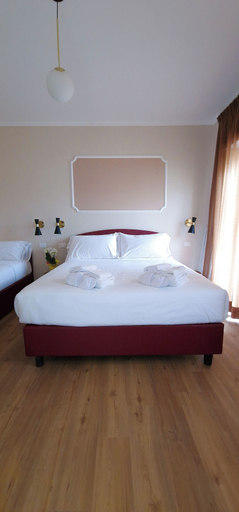 Bedroom 3, SUITES 51, Rome