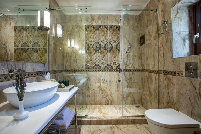 Bathroom 5, Mystras Grand Palace Resort & Spa, Peloponnese