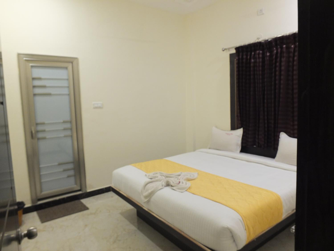 Bedroom 2, Sushmika Resorts Inn, Salem