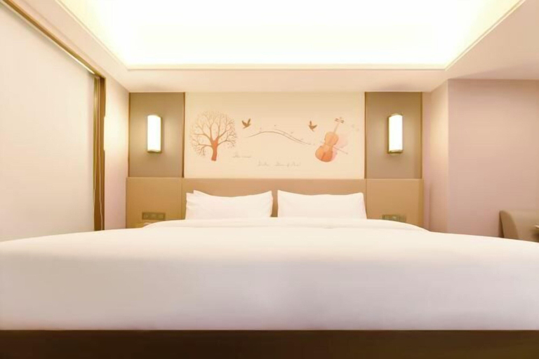 Bedroom 2, Vienna International Hotel (Changsha Orange Isle Head), Changsha