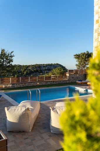 3, Asfendamos Villas, Crete