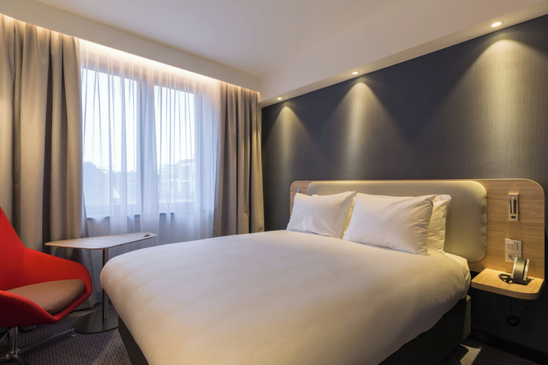 Bedroom 5, Holiday Inn Express BRUSSELS - GRAND-PLACE by IHG, Bruxelles