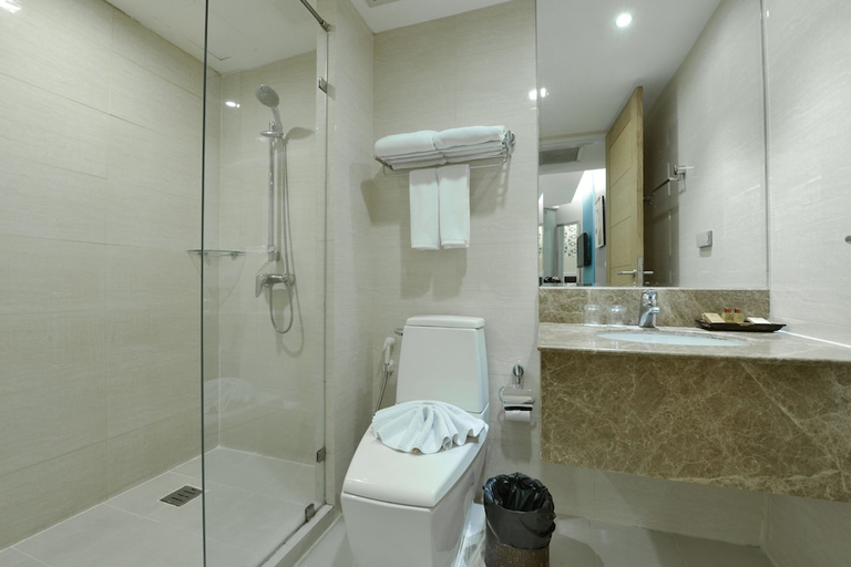 Bathroom 3, Prestige Suites, Wattana