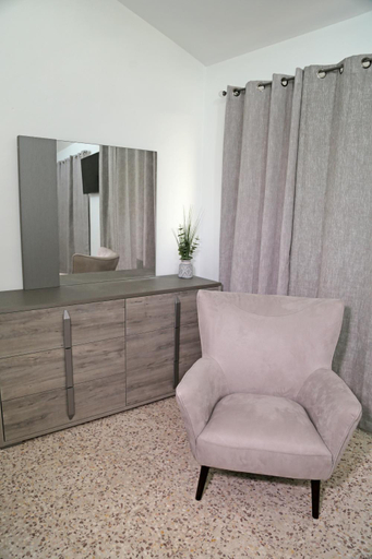 Others 5, Itza-Bella Suites